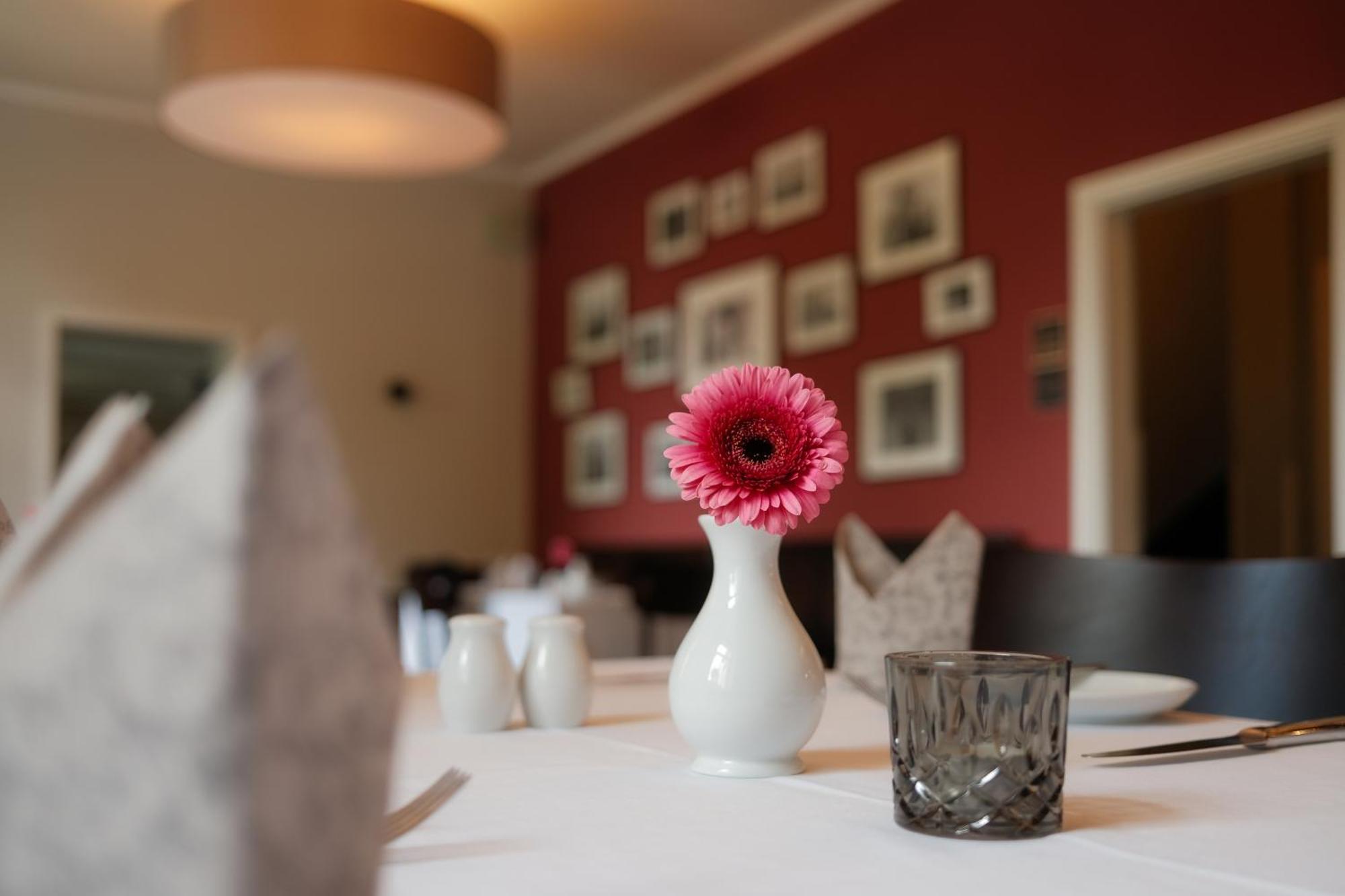 Logis Quartier 5, Sächsische Schweiz, Mit Restaurant, Café&bar Hotel Gohrisch