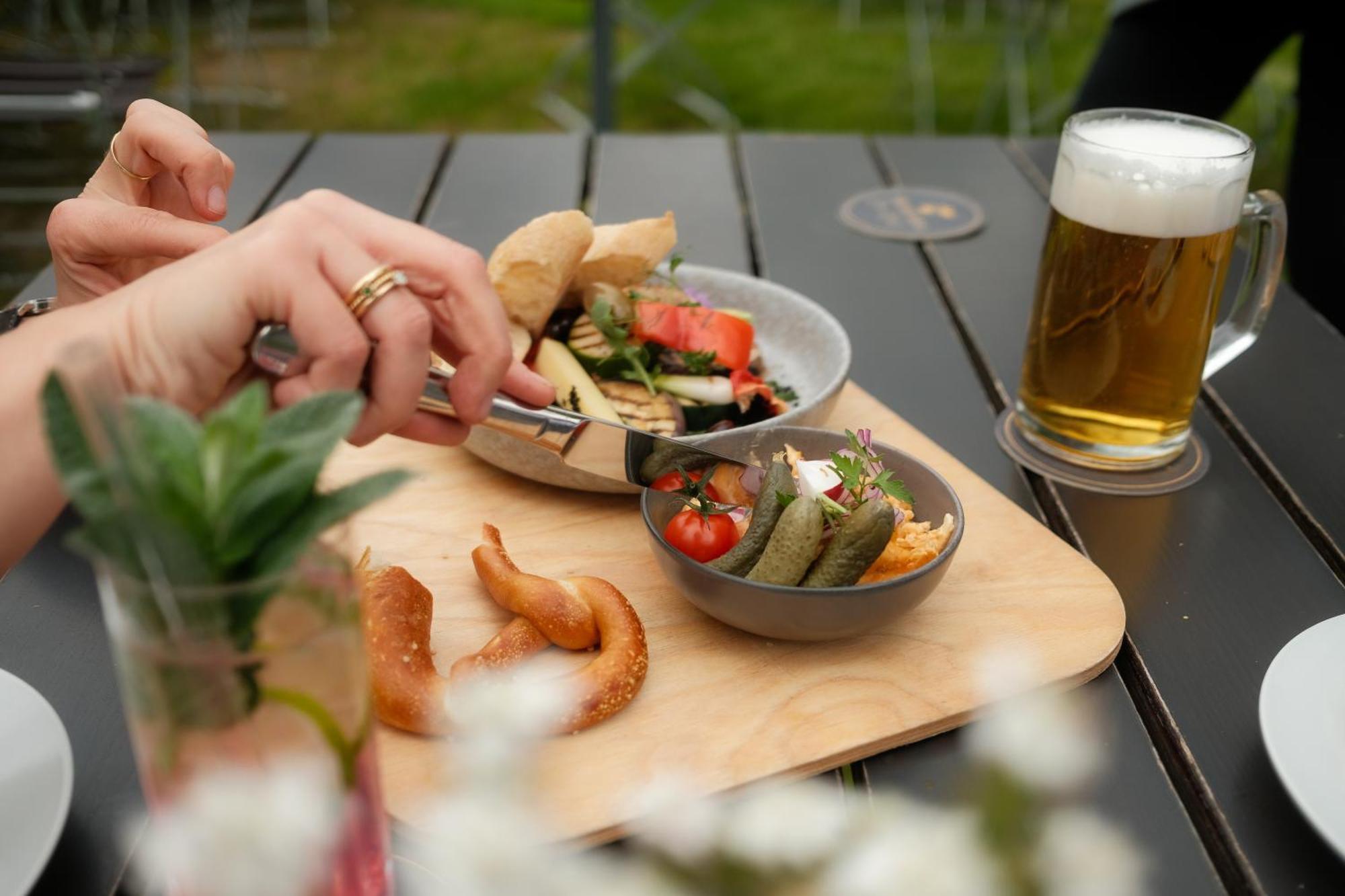 Hotel Logis Quartier 5, Sächsische Schweiz, Mit Restaurant, Café&bar Gohrisch